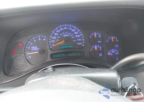 2005 GMC Sierra 1500 Sle z USA, uszkodzony, nr VIN 2GTEC13T651222613